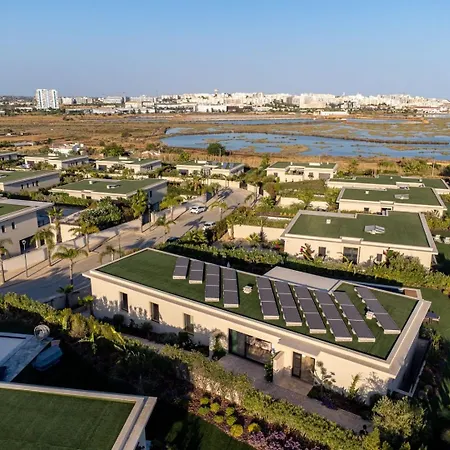 Luxury With Heated Pool And Garden *